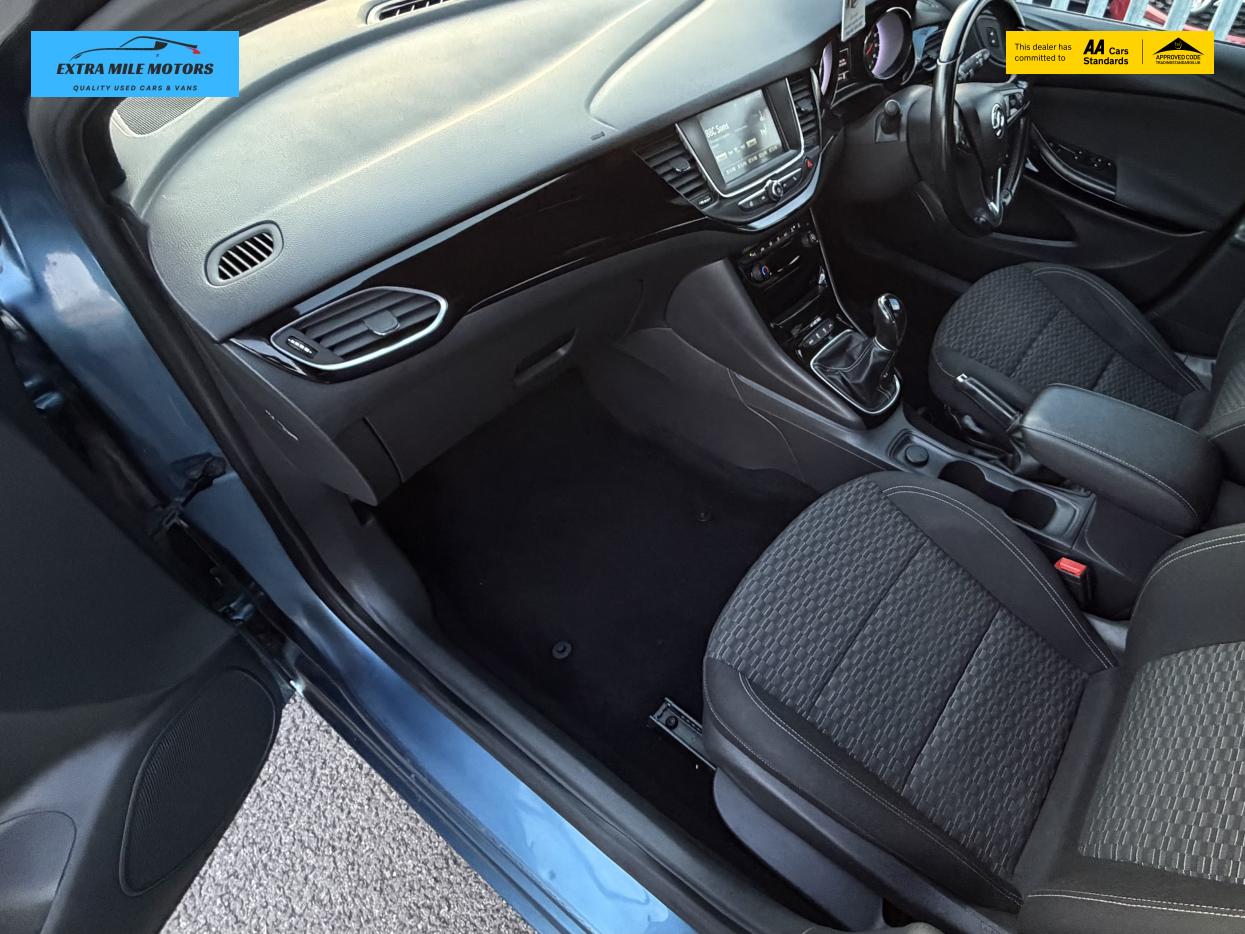 Vauxhall Astra 1.6 CDTi ecoFLEX SRi Sports Tourer 5dr Diesel Manual Euro 6 (s/s) (110 ps)