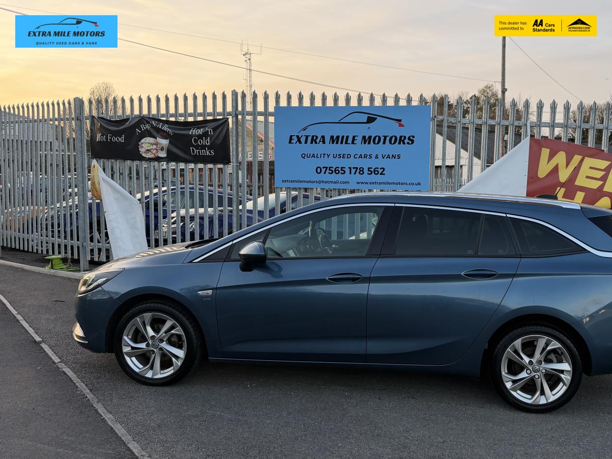 Vauxhall Astra 1.6 CDTi ecoFLEX SRi Sports Tourer 5dr Diesel Manual Euro 6 (s/s) (110 ps)