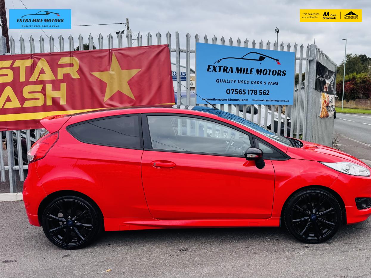 Ford Fiesta 1.0T EcoBoost Zetec S Red Edition Hatchback 3dr Petrol Manual Euro 6 (s/s) (140 ps)
