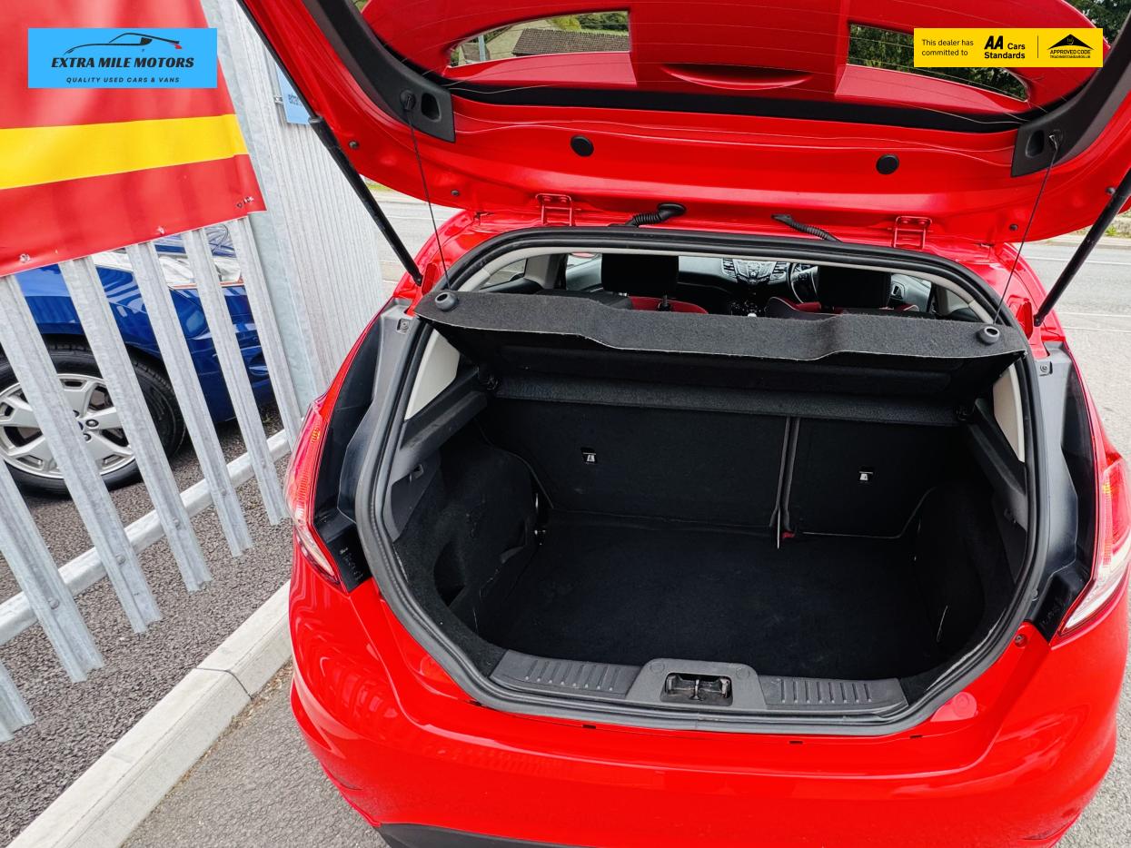 Ford Fiesta 1.0T EcoBoost Zetec S Red Edition Hatchback 3dr Petrol Manual Euro 6 (s/s) (140 ps)