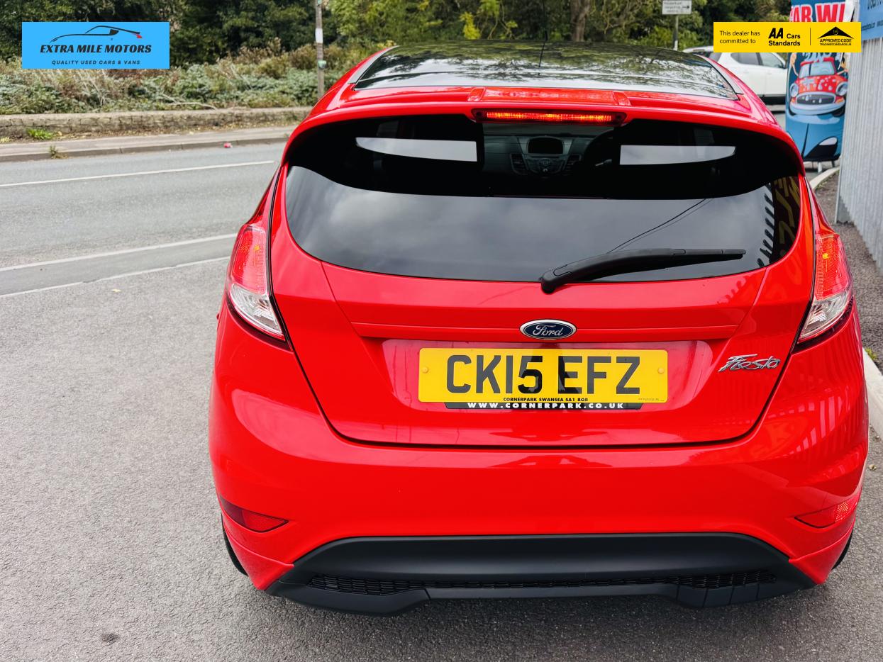Ford Fiesta 1.0T EcoBoost Zetec S Red Edition Hatchback 3dr Petrol Manual Euro 6 (s/s) (140 ps)