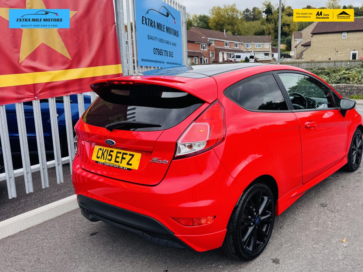 Ford Fiesta 1.0T EcoBoost Zetec S Red Edition Hatchback 3dr Petrol Manual Euro 6 (s/s) (140 ps)