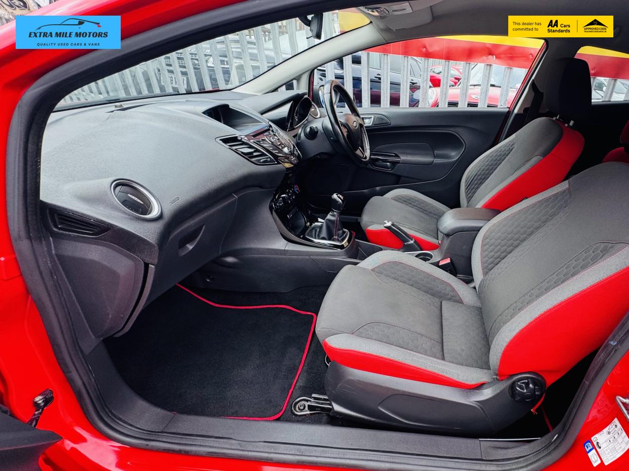 Ford Fiesta 1.0T EcoBoost Zetec S Red Edition Hatchback 3dr Petrol Manual Euro 6 (s/s) (140 ps)