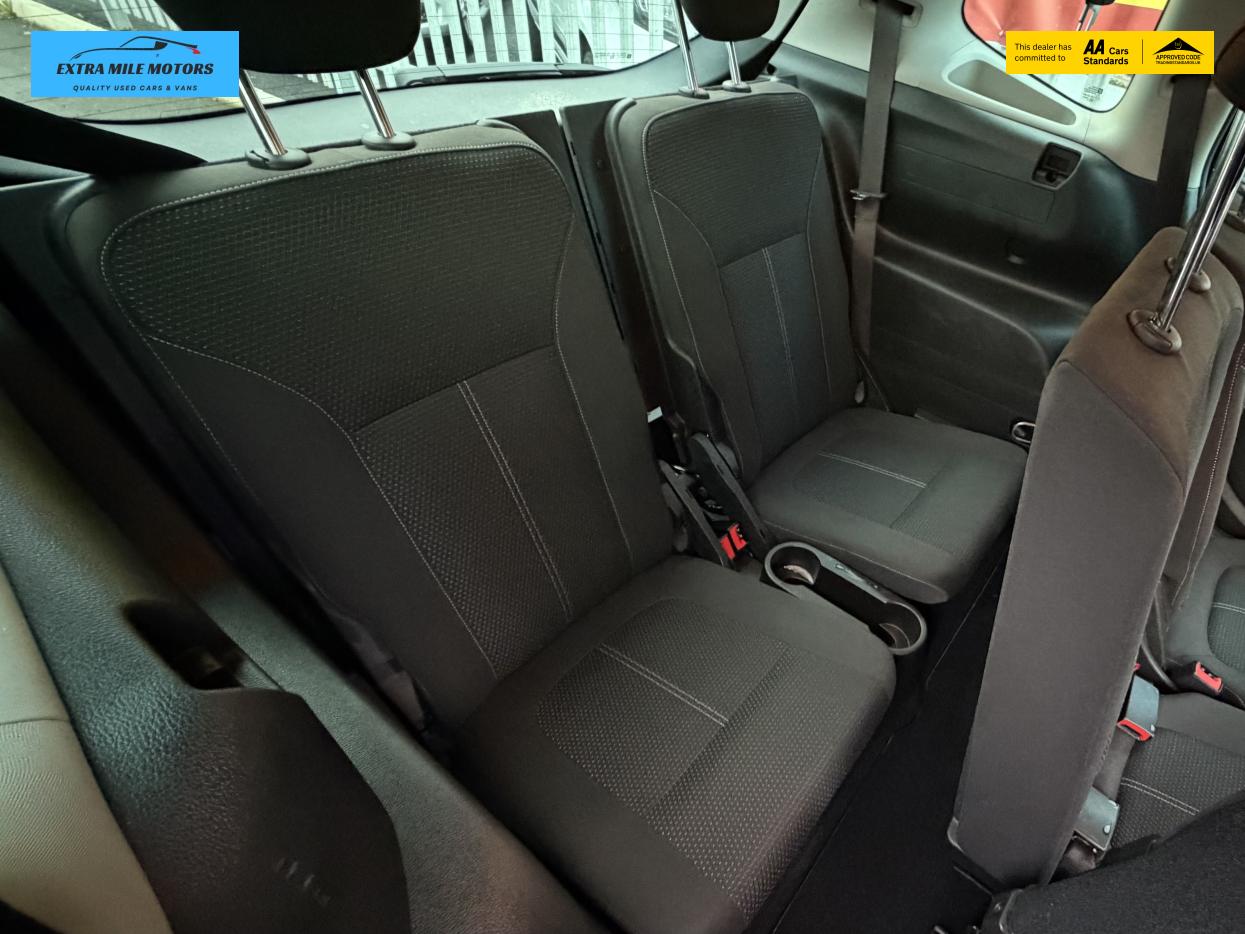 Vauxhall Zafira Tourer 1.4i Turbo SRi MPV 5dr Petrol Manual Euro 6 (140 ps)