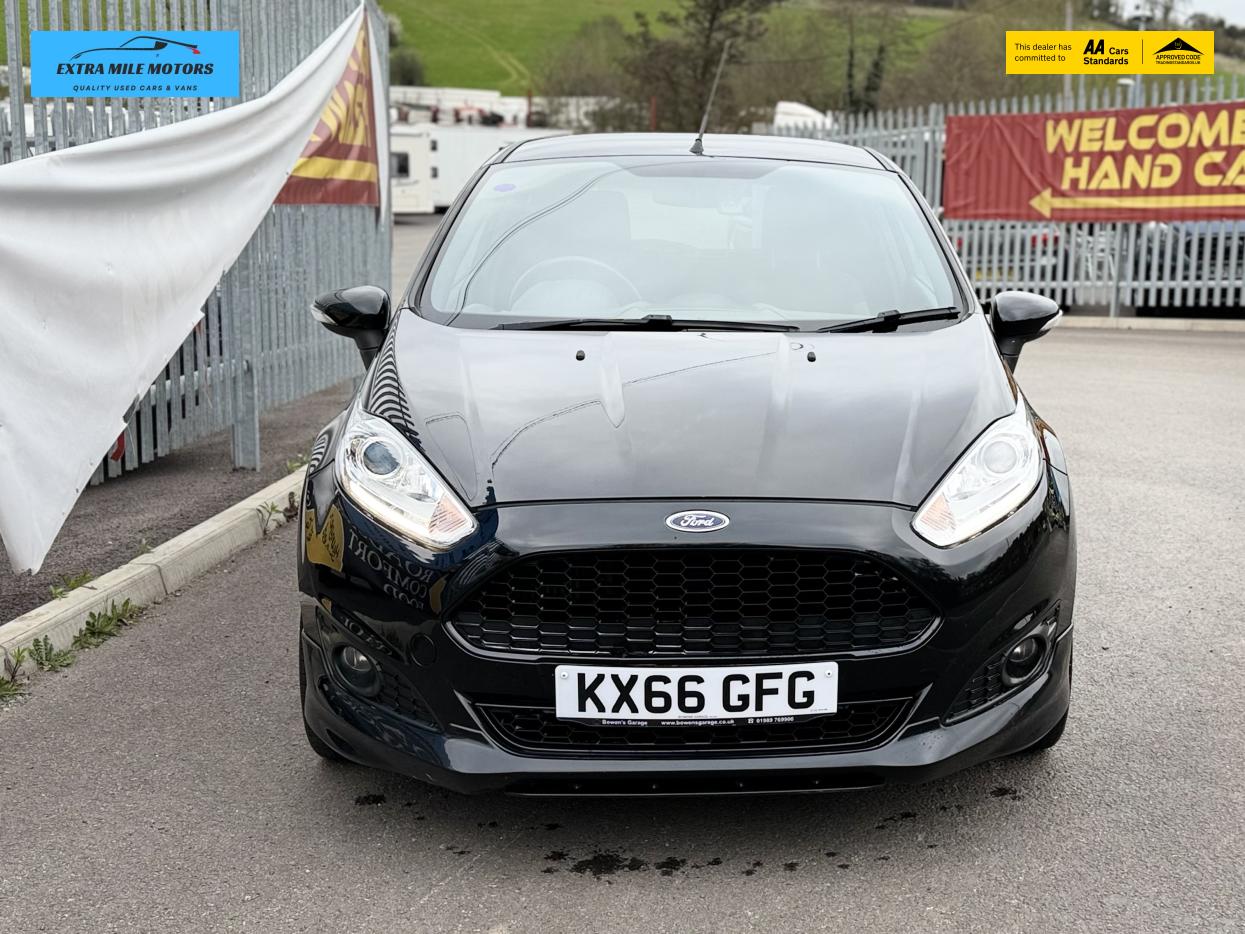 Ford Fiesta 1.0T EcoBoost ST-Line Hatchback 3dr Petrol Manual Euro 6 (s/s) (125 ps)