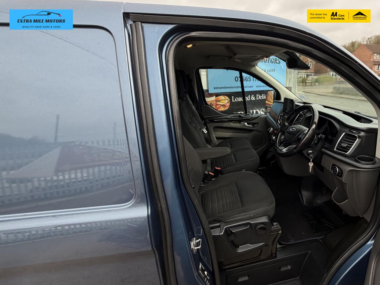 Ford Transit Custom 2.0 300 EcoBlue Limited Panel Van 5dr Diesel Manual L1 H1 Euro 6 (s/s) (130 ps)