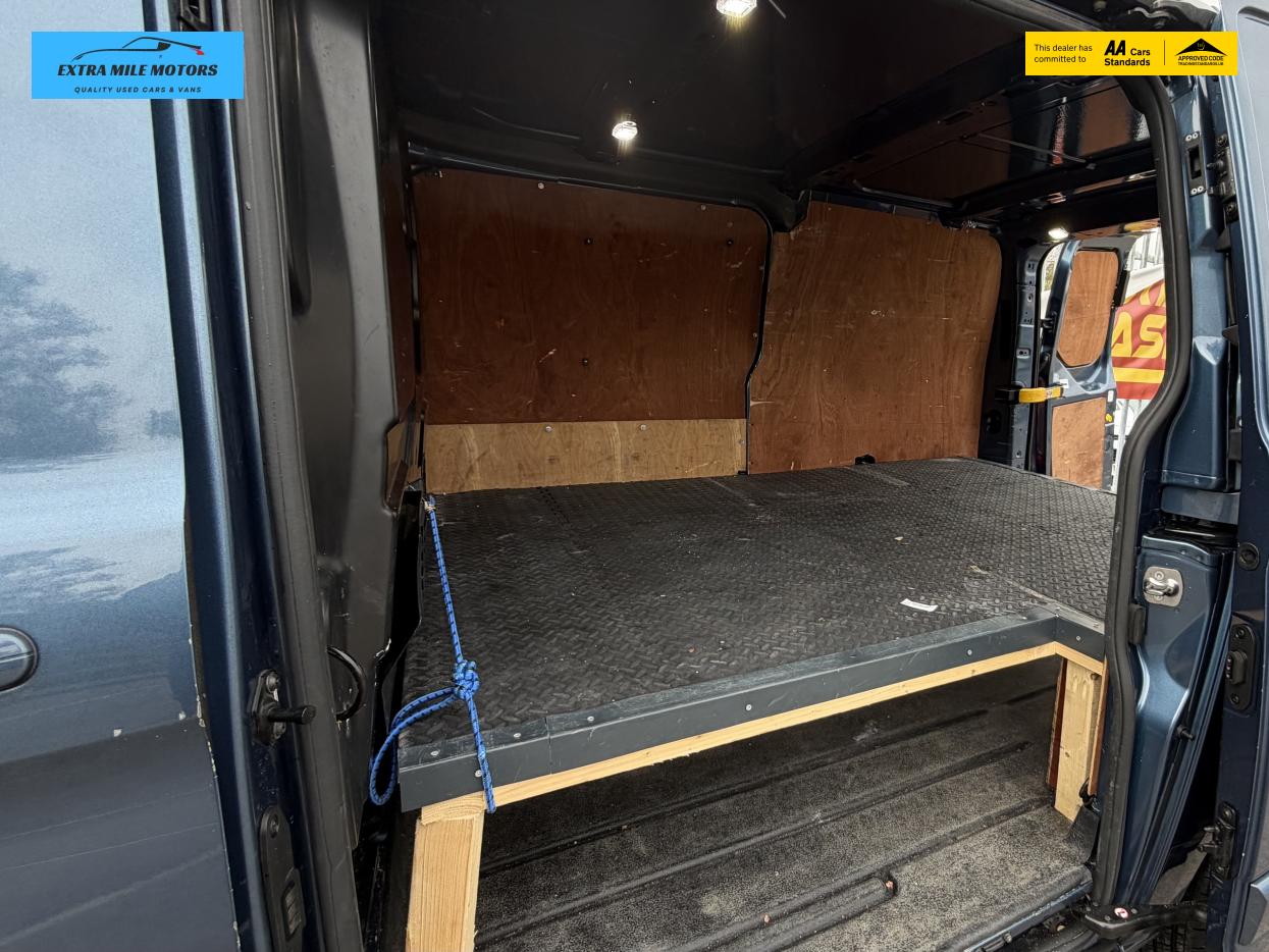 Ford Transit Custom 2.0 300 EcoBlue Limited Panel Van 5dr Diesel Manual L1 H1 Euro 6 (s/s) (130 ps)