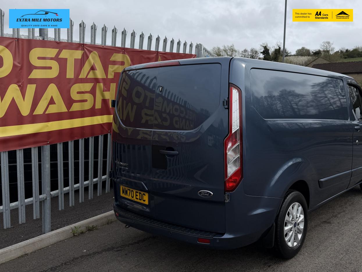 Ford Transit Custom 2.0 300 EcoBlue Limited Panel Van 5dr Diesel Manual L1 H1 Euro 6 (s/s) (130 ps)