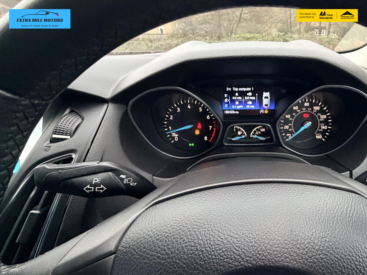 Ford Focus 1.0T EcoBoost Zetec Edition Hatchback 5dr Petrol Manual Euro 6 (s/s) (125 ps)