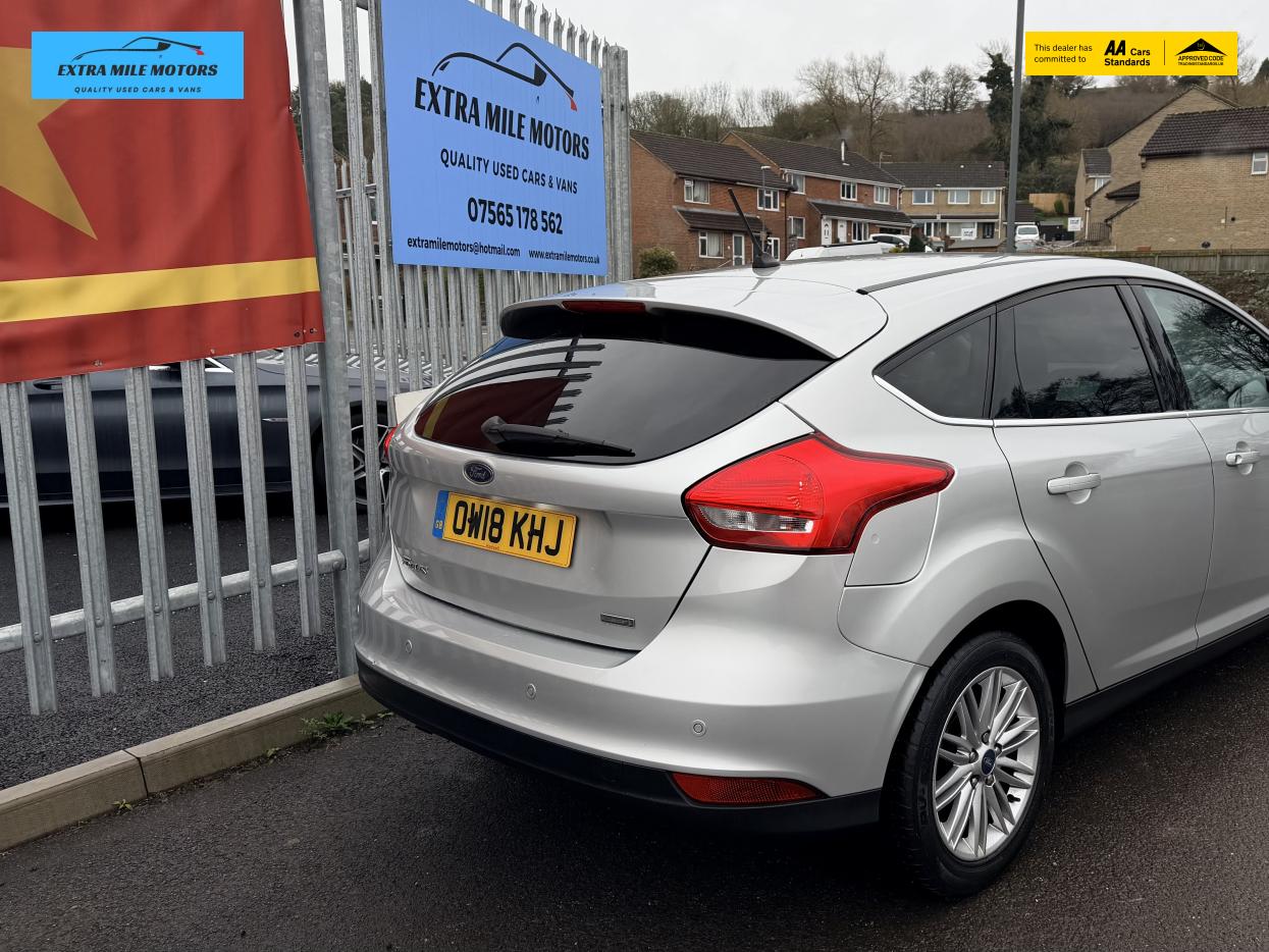 Ford Focus 1.0T EcoBoost Zetec Edition Hatchback 5dr Petrol Manual Euro 6 (s/s) (125 ps)