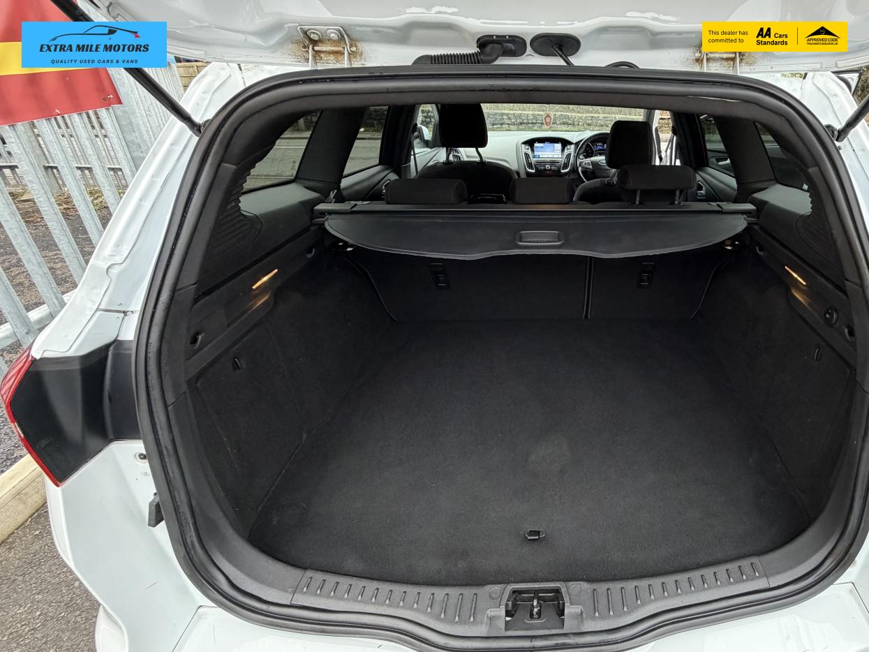 Ford Focus 1.0T EcoBoost ST-Line Estate 5dr Petrol Manual Euro 6 (s/s) (125 ps)