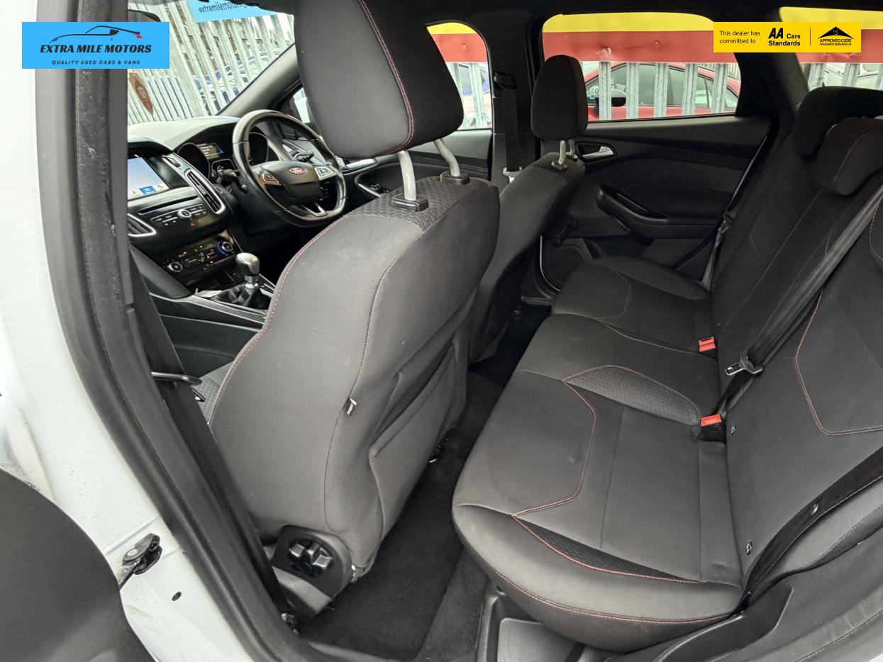 Ford Focus 1.0T EcoBoost ST-Line Estate 5dr Petrol Manual Euro 6 (s/s) (125 ps)