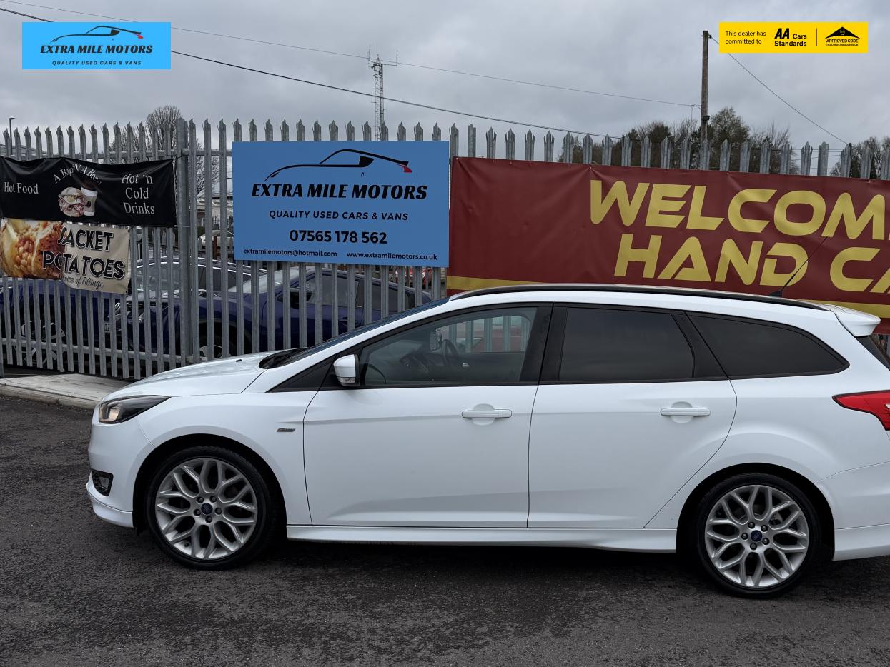 Ford Focus 1.0T EcoBoost ST-Line Estate 5dr Petrol Manual Euro 6 (s/s) (125 ps)