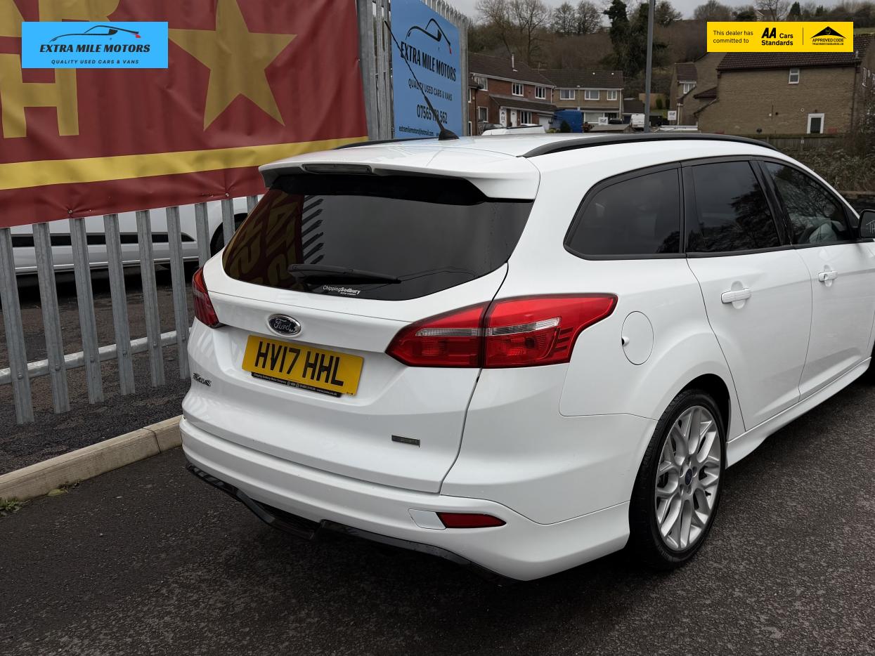 Ford Focus 1.0T EcoBoost ST-Line Estate 5dr Petrol Manual Euro 6 (s/s) (125 ps)