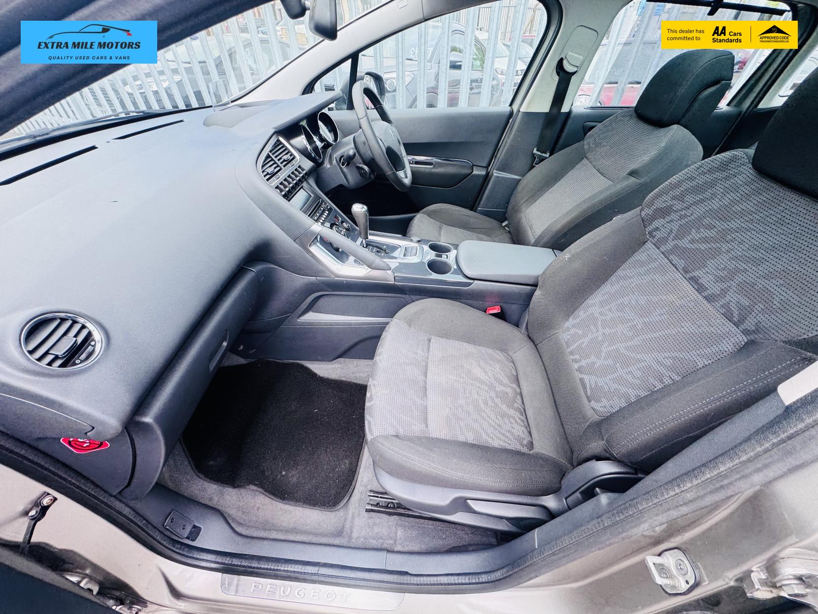 Peugeot 3008 2.0 HDi Exclusive SUV 5dr Diesel Auto Euro 5 (163 ps)