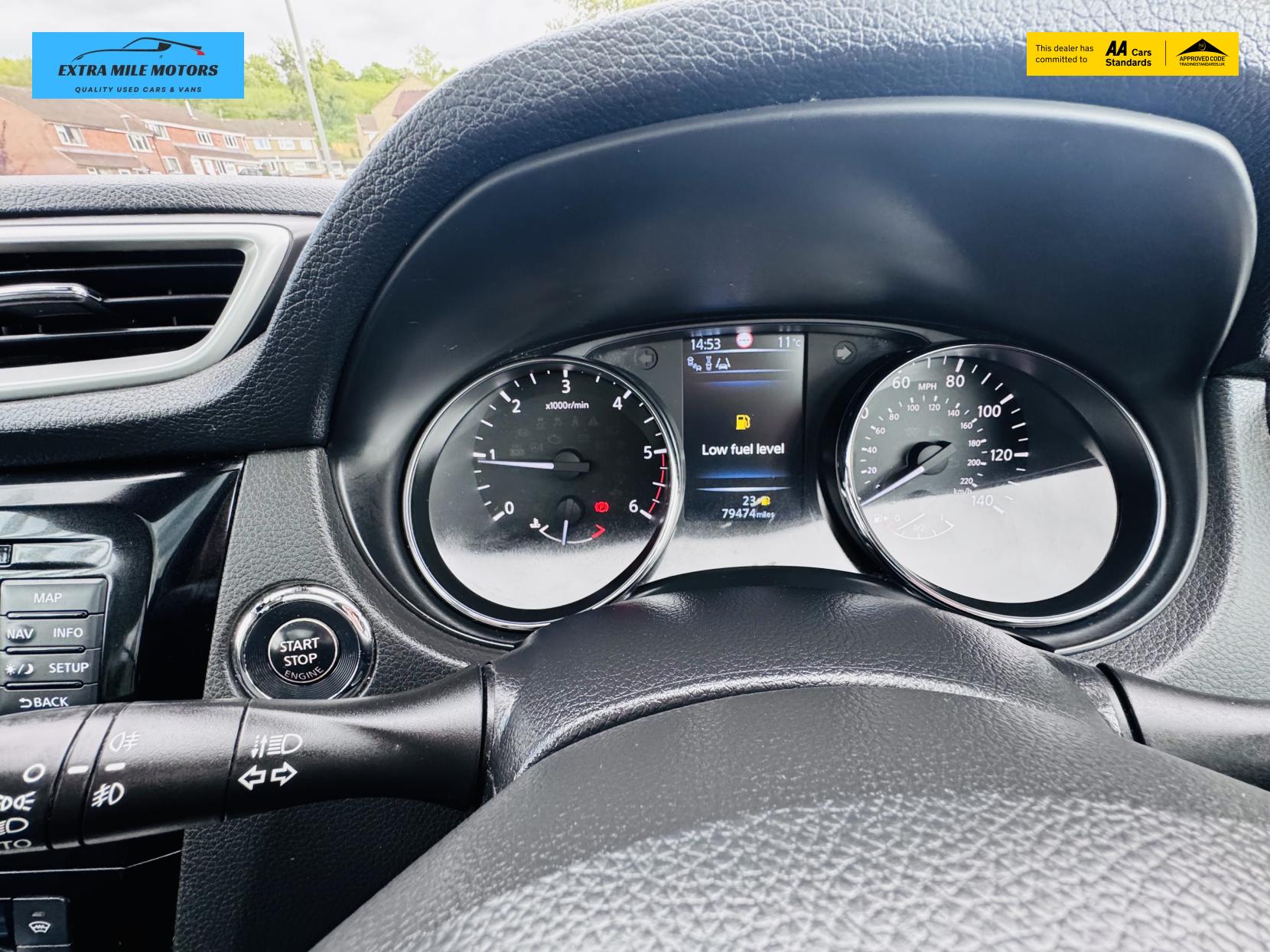 Nissan Qashqai 1.6 dCi Tekna SUV 5dr Diesel Manual 2WD Euro 6 (s/s) (130 ps)