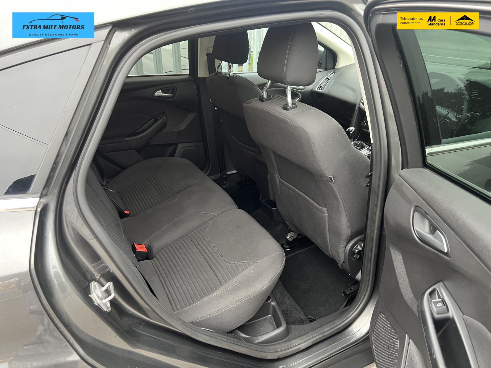 Ford Focus 1.0T EcoBoost Titanium Hatchback 5dr Petrol Manual Euro 6 (s/s) (125 ps)
