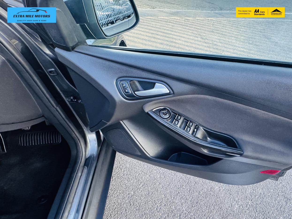Ford Focus 1.0T EcoBoost Titanium Hatchback 5dr Petrol Manual Euro 6 (s/s) (125 ps)