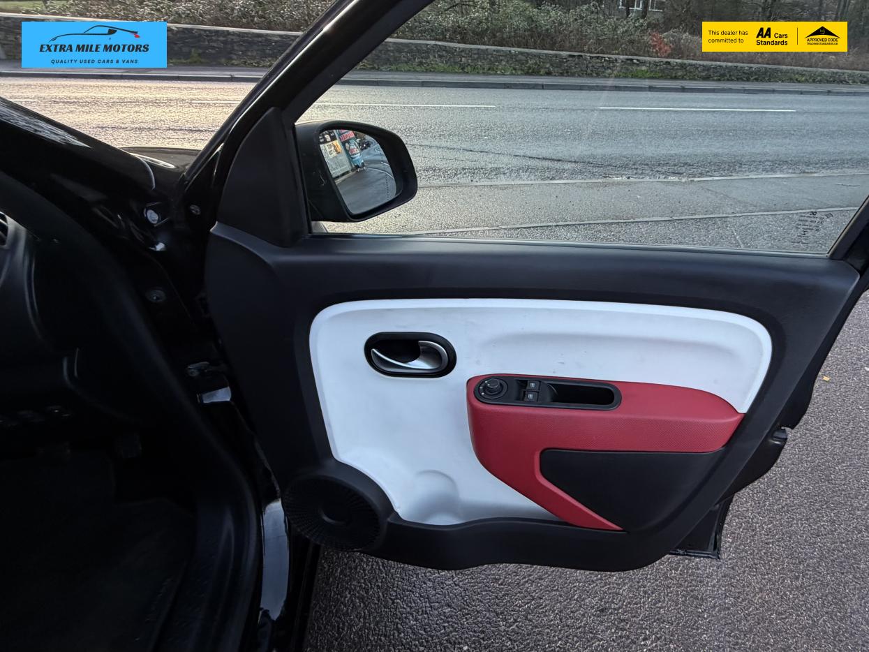 Renault Twingo 1.0 SCe Dynamique Hatchback 5dr Petrol Manual Euro 6 (s/s) (70 ps)