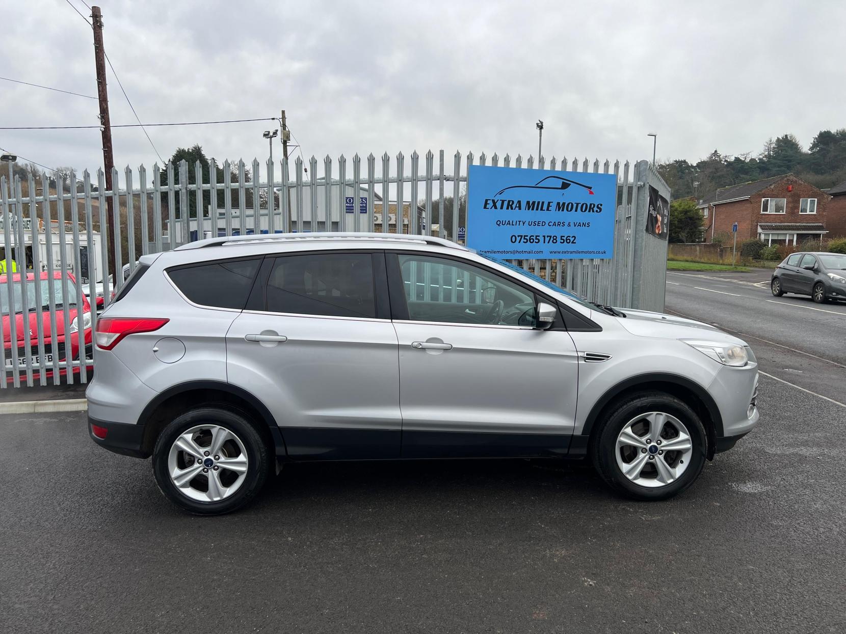 Ford Kuga 2.0 TDCi Zetec SUV 5dr Diesel Powershift AWD Euro 6 (s/s) (150 ps)