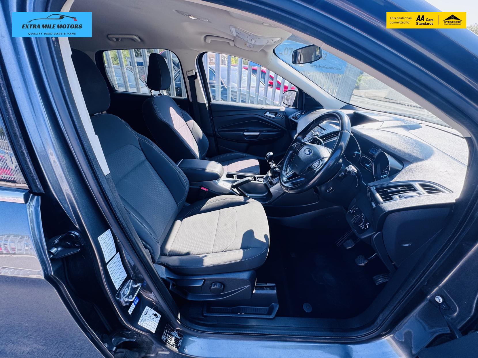 Ford Kuga 1.5T EcoBoost GPF Zetec SUV 5dr Petrol Manual Euro 6 (s/s) (150 ps)