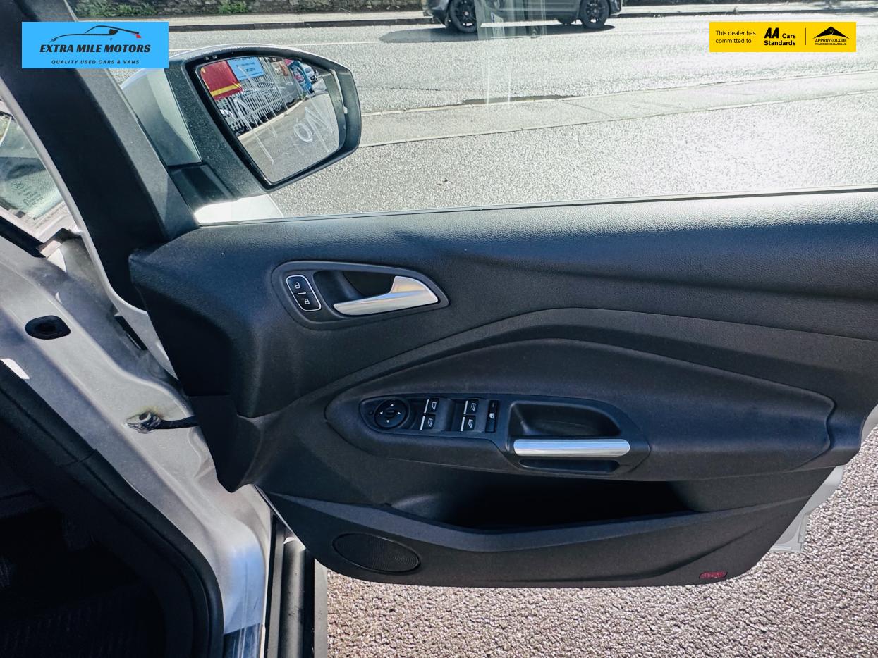 Ford C-Max 1.5 TDCi Titanium X MPV 5dr Diesel Powershift Euro 6 (s/s) (120 ps)