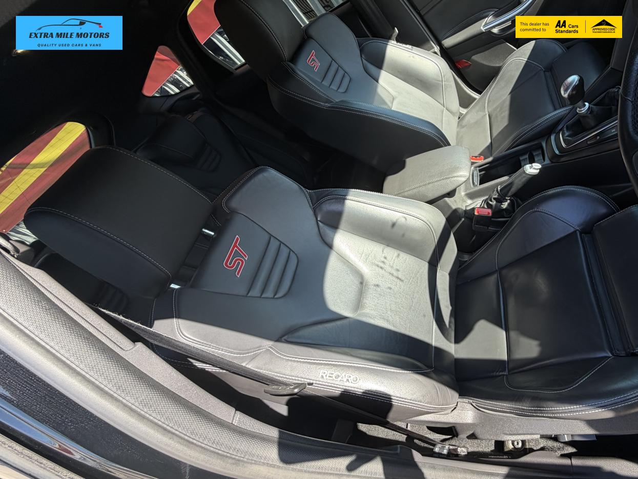 Ford Focus 2.0T EcoBoost ST-3 Hatchback 5dr Petrol Manual Euro 6 (s/s) (250 ps)