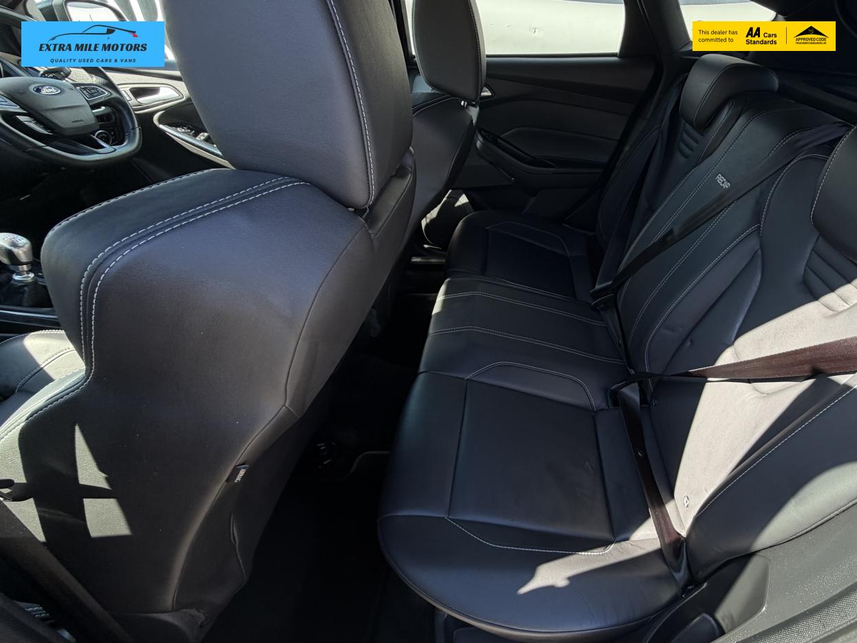 Ford Focus 2.0T EcoBoost ST-3 Hatchback 5dr Petrol Manual Euro 6 (s/s) (250 ps)