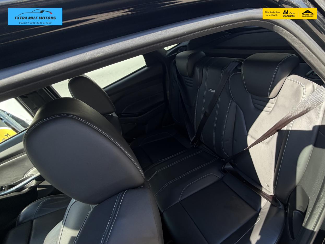 Ford Focus 2.0T EcoBoost ST-3 Hatchback 5dr Petrol Manual Euro 6 (s/s) (250 ps)