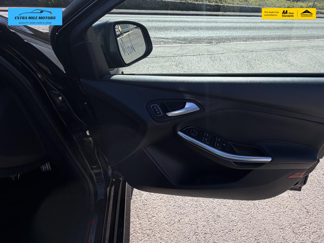 Ford Focus 2.0T EcoBoost ST-3 Hatchback 5dr Petrol Manual Euro 6 (s/s) (250 ps)