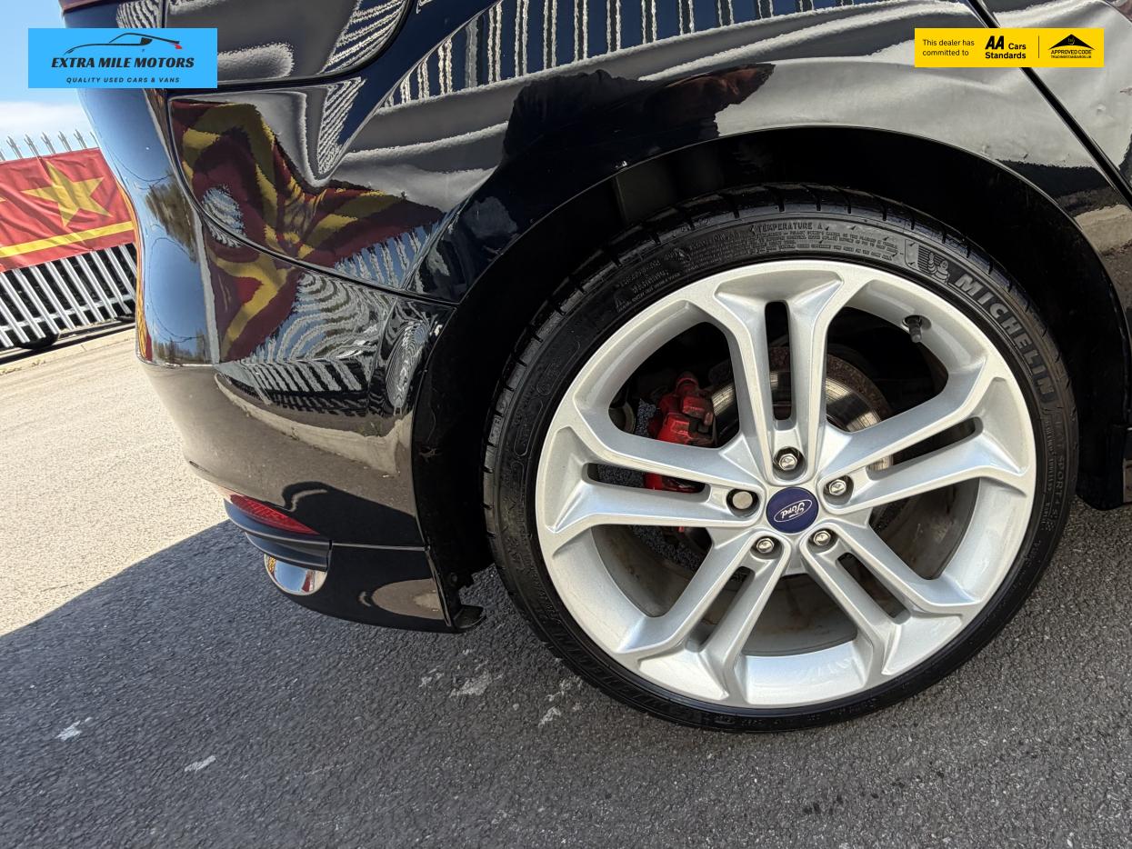 Ford Focus 2.0T EcoBoost ST-3 Hatchback 5dr Petrol Manual Euro 6 (s/s) (250 ps)